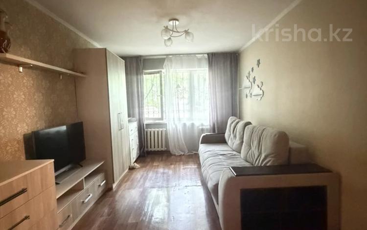 1-комнатная квартира · 32 м² · 1/4 этаж, мкр №8 15 за 230 000 ₸ в Алматы, Ауэзовский р-н — фото 2