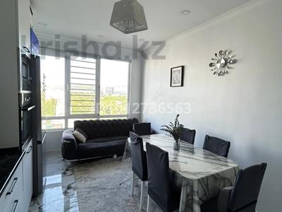 2-комнатная квартира · 62 м² · 11/13 этаж, Макатаева 127/11 — Ади-Шарипова за 50.3 млн ₸ в Алматы, Алмалинский р-н