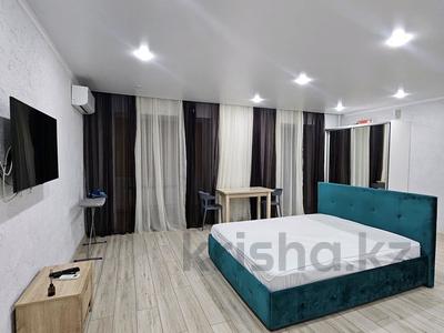 1-комнатная квартира · 35 м² · 2 этаж, Курмангалиева 3 за 2 500 〒 в Уральске