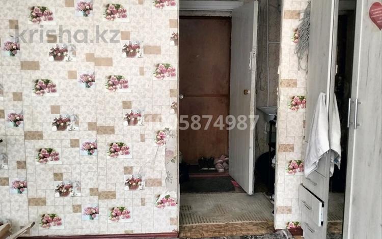 1 комната · 21 м² · 4 этаж, Алмазова 58а — Алтындар супермаркеті за 50 000 ₸ в Уральске, мкр Школьник — фото 2