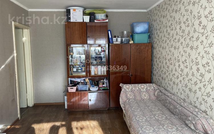 1-комнатная квартира, 32 м², 1/4 этаж, мкр №3 за 24 млн 〒 в Алматы, Ауэзовский р-н — фото 2