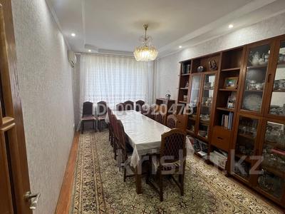 Продажа квартир в Мангистауской обл.: 5-комнатная квартира · 96 м² · 2/5 этаж, 13-й мкр 24 за 35 млн 〒 5-комнатная квартира · 96 м² · 2/5 этаж, 13-й мкр 24 за 35 млн 〒 в Актау