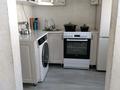 3-бөлмелі пәтер · 61 м² · 3/5 қабат, Есенберлина 49 — Дом одежды, бағасы: 19 млн ₸ в Жезказгане — фото 5