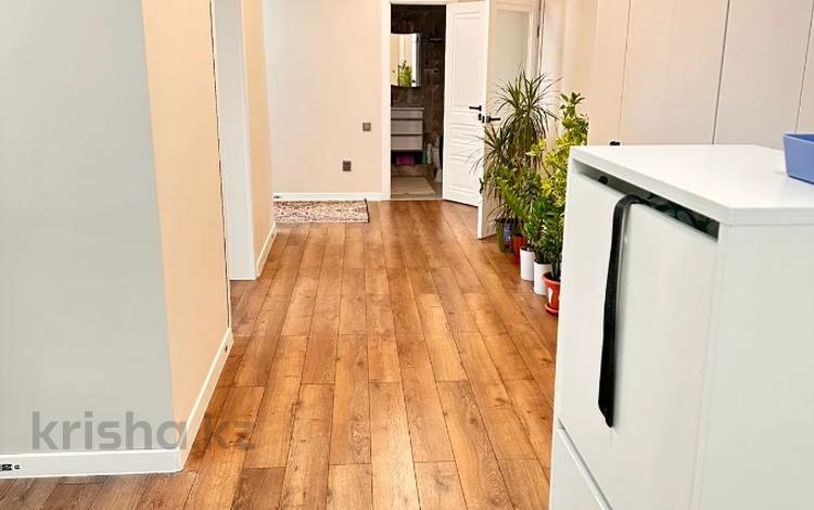 3-бөлмелі пәтер · 101.1 м² · 9/9 қабат, мкр. Алтын орда, бағасы: 40 млн ₸ в Актобе — фото 2