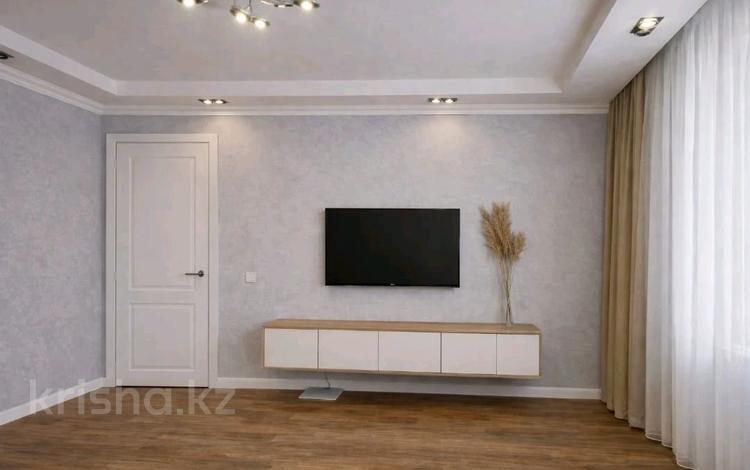 2-комнатная квартира · 53 м² · 3/5 этаж, мкр Юго-Восток, Мкр Юго-Восток, мкр Степной 1 1 за 23 млн 〒 в Караганде, Казыбек би р-н — фото 2