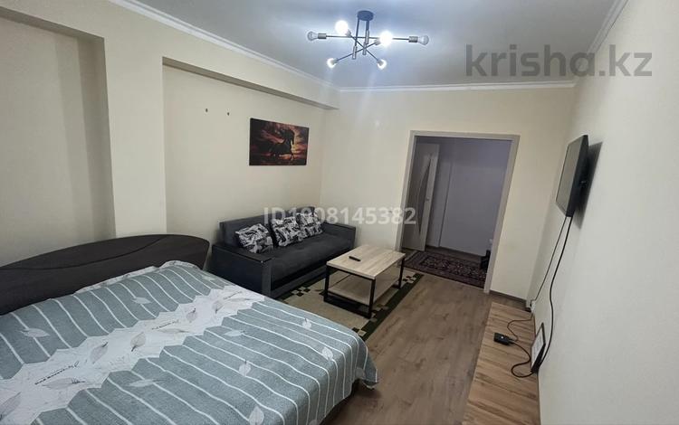1-бөлмелі пәтер · 45 м², Каныша Сатпаева 55/2, бағасы: 2 500 ₸ в Усть-Каменогорске — фото 7