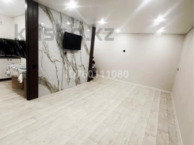 2-комнатная квартира · 44 м² · 2/5 этаж, Республика 49/1 за 7.5 млн 〒 в Темиртау