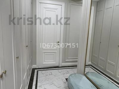 2-комнатная квартира, 70 м², 4/21 этаж помесячно, Сейфуллина 574/1 к1 за 650 000 〒 в Алматы