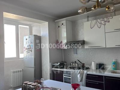 4-комнатная квартира · 78 м² · 5/9 этаж, Сатпаев 54 за 27 млн 〒 в Атырау