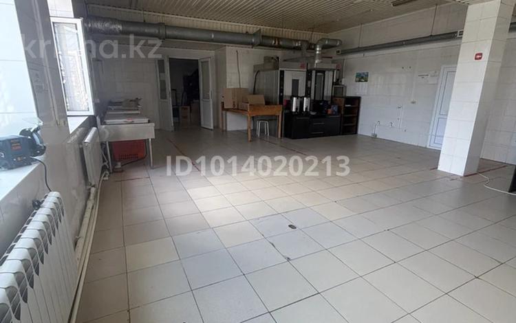 Свободное назначение · 80 м² за 250 000 ₸ в Караганде, Казыбек би р-н — фото 2