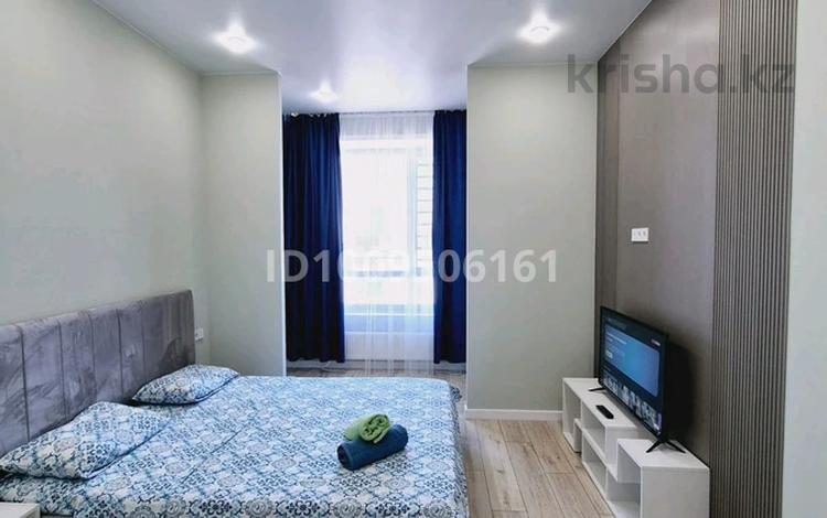 1-комнатная квартира · 45 м² · 10/10 этаж, Байтурсынова 20/2 — Нурлы жол, бином школа за 2 000 ₸ в Астане, Сарайшык р-н — фото 2
