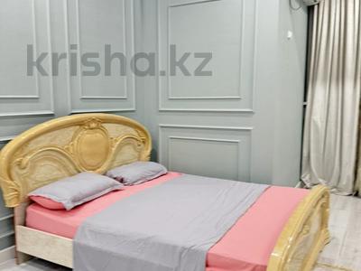 3-комнатная квартира · 168 м² · 7/12 этаж, 16-й мкр , 16-ш/а. 33/7 — Трк актау за 400 000 ₸ в Актау