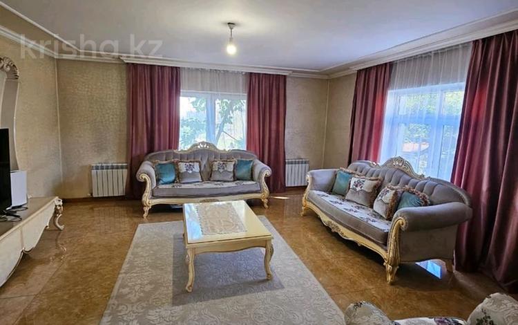 Жеке үй · 7 бөлме · 280 м² · 8 жүзд., Домбыра, бағасы: 2 млн ₸ в Алматы, Медеуский р-н — фото 2