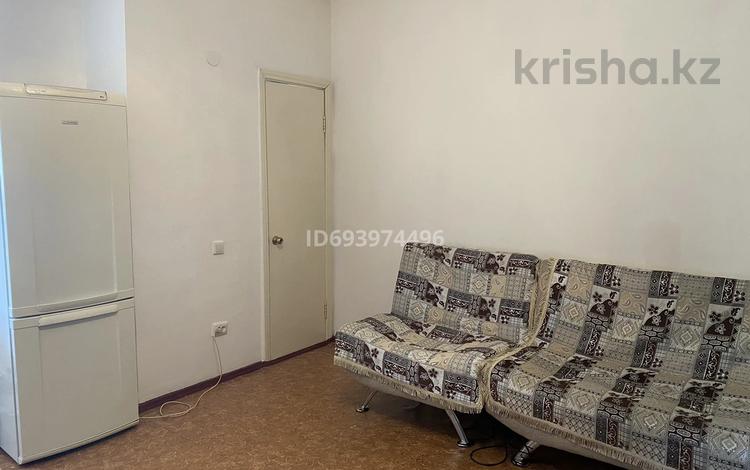 1-комнатная квартира, 41 м², 5/5 этаж, мкр Кокжиек 60а за 19.5 млн 〒 в Алматы, Жетысуский р-н — фото 2