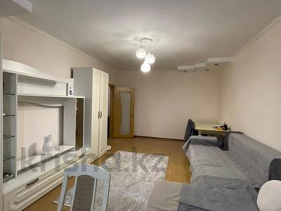 1-бөлмелі пәтер · 53 м² · 5/9 қабат, Ақсай-1А ш/а. — Момышулы, бағасы: 30 млн ₸ в Алматы, Ауэзовский р-н