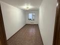 3-комнатная квартира · 58.5 м² · 5/5 этаж, Привокзальный 5 10 за 13.9 млн ₸ в Атырау, мкр Привокзальный-5 — фото 3