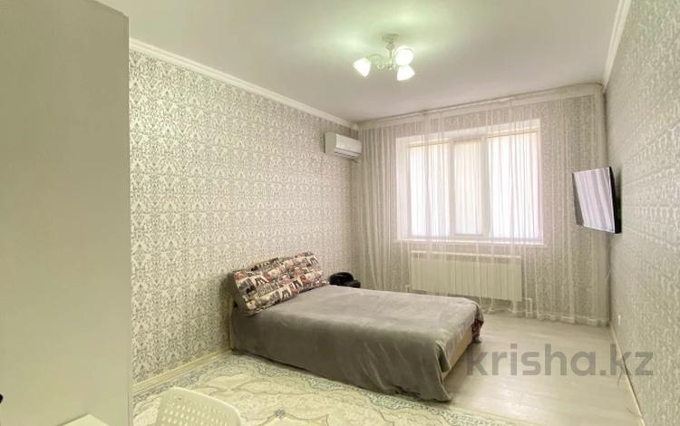 4-комнатная квартира · 103 м² · 5/6 этаж, мкр. Алтын орда 663 за 34 млн ₸ в Актобе — фото 2