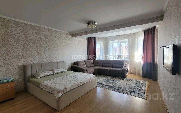 1-комнатная квартира · 65 м² · 5/5 этаж, мкр. Алтын орда, Батыс 2 9/3 за 160 000 〒 в Актобе — фото 15