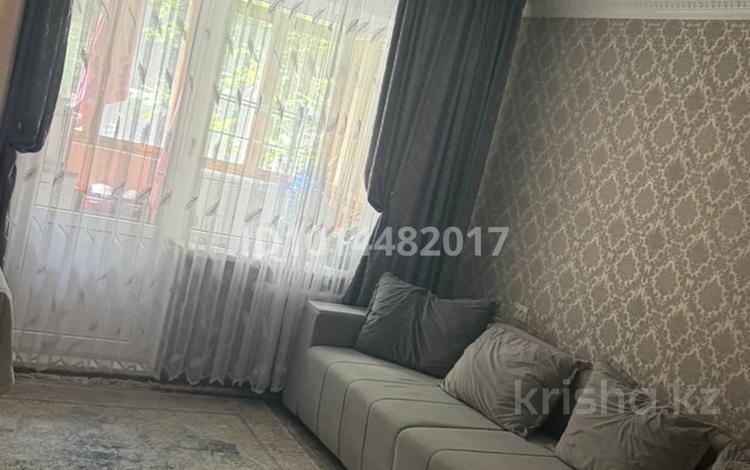 1-комнатная квартира · 36 м² · 2/5 этаж, мкр Казахфильм 22 за 230 000 ₸ в Алматы, Бостандыкский р-н — фото 2