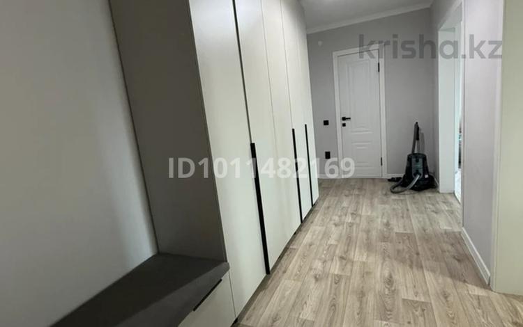 2-бөлмелі пәтер · 58.6 м² · 6/9 қабат, Карагайлы 74/13, бағасы: 30 млн ₸ в Семее, Красный Кордон — фото 2