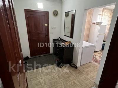 Отдельный дом · 6 комнат · 230 м² · 5 сот., 7переулок юности 5а за 1 млн 〒 в Семее