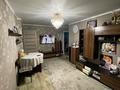 3-бөлмелі пәтер · 57.2 м² · 5/5 қабат, Пришахтинск, Пришахтинск, 21й микрорайон 26, бағасы: 13.5 млн ₸ в Караганде, Алихана Бокейханова р-н