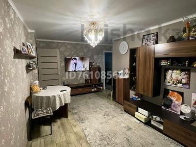 3-бөлмелі пәтер · 57.2 м² · 5/5 қабат, Пришахтинск, Пришахтинск, 21й микрорайон 26, бағасы: 13.5 млн ₸ в Караганде, Алихана Бокейханова р-н