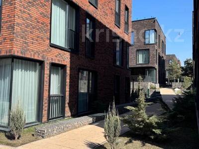 3-комнатная квартира · 120 м² · 3/3 этаж, Аль- Фараби 116/31-56 за 160 млн ₸ в Алматы, Медеуский р-н