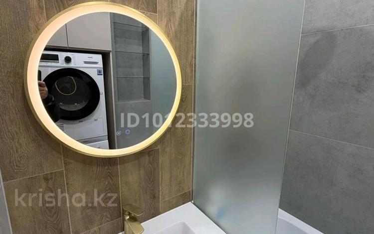 3-комнатная квартира · 76 м² · 5/5 этаж, ул. Кайрата Жумагалиева 73 за 50 млн ₸ в Уральске — фото 8