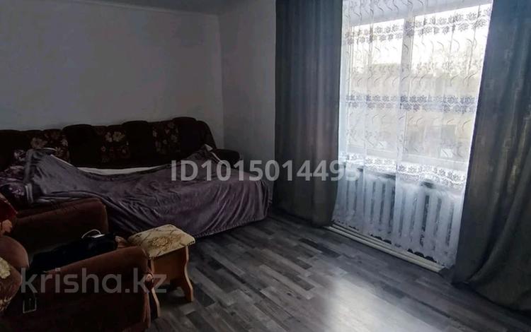 2-бөлмелі пәтер · 40 м² · 2/2 қабат, Мелехова 37, бағасы: 10 млн ₸ в Федоровка — фото 2