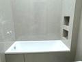 3-бөлмелі пәтер · 98.3 м² · 2/9 қабат, Алтын орда ш/а. 2, бағасы: 49 млн ₸ в Актобе, мкр. Алтын орда — фото 13