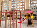 3-бөлмелі пәтер · 98.3 м² · 2/9 қабат, Алтын орда ш/а. 2, бағасы: 49 млн ₸ в Актобе, мкр. Алтын орда — фото 15