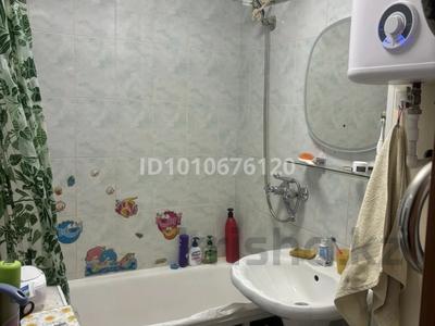 3-комнатная квартира · 58.8 м² · 4/5 этаж, мкр Новый Город, Ерубаева 35 за 25 млн ₸ в Караганде, Казыбек би р-н