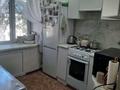 3-бөлмелі пәтер, 47 м², 2/4 қабат, Бозтаева. Д 128. кв 6 128, бағасы: 15 млн 〒 в Семее — фото 2