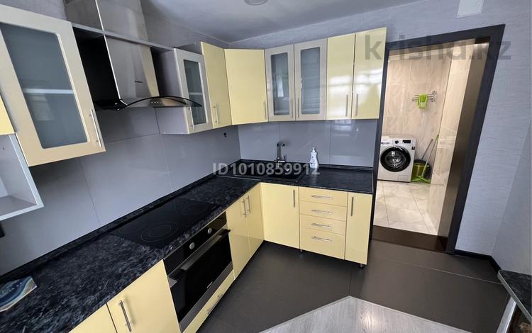 1-комнатная квартира · 44 м² · 6/10 этаж, мкр Юго-Восток, Мкр Гульдер 1 за 250 000 ₸ в Караганде, Казыбек би р-н — фото 2