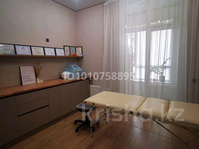 Салоны красоты, кабинеты и рабочие места, студии · 20 м² за 110 000 ₸ в Астане, Нура р-н