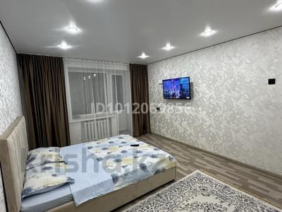 1-комнатная квартира · 48 м² · 2/10 этаж, ул. Жастар 41 за 2 500 〒 в Усть-Каменогорске, Ульбинский