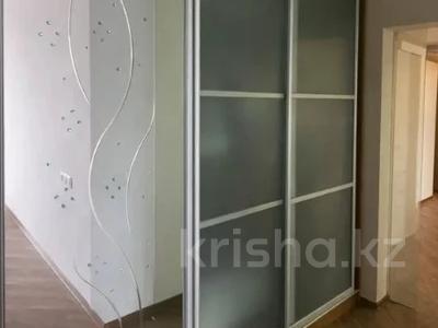 2-бөлмелі пәтер · 72 м² · 8/15 қабат, Хусаинова, бағасы: 57.5 млн ₸ в Алматы, Бостандыкский р-н