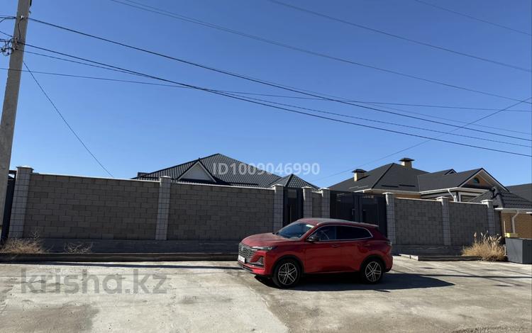 Жеке үй · 5 бөлме · 262 м² · 10 жүзд., Акжайык 11, бағасы: 75 млн ₸ в  — фото 14