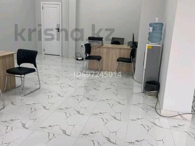 Свободное назначение, офисы, магазины и бутики, салоны красоты, фитнес и спорт, медцентры и аптеки, образование, развлечения, кабинеты и рабочие места, студии · 90 м² за 100 млн 〒 в Астане, Нура р-н