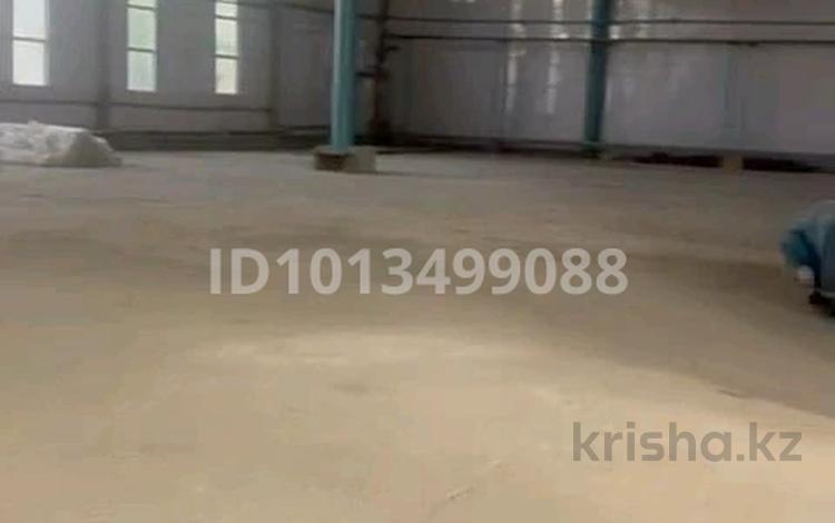 Склады · 900 м² за 700 000 ₸ в  — фото 2