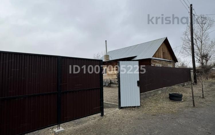 Отдельный дом · 3 комнаты · 100 м² · 10 сот., Макаренко 54 д за 19 млн 〒 в Семее — фото 2