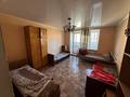 3-бөлмелі пәтер, 70 м², 6/6 қабат, мкр Юго-Восток, Муканова, бағасы: 14.8 млн 〒 в Караганде, Казыбек би р-н