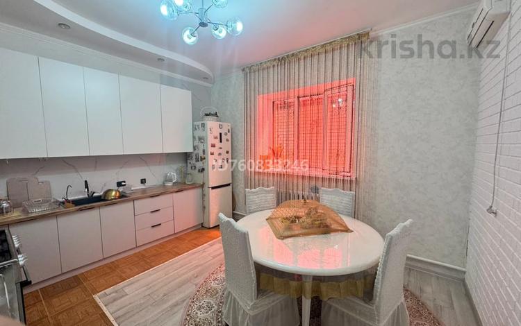 Отдельный дом · 5 комнат · 150 м² · 8 сот., мкр Геолог за 37 млн ₸ в Атырау — фото 18