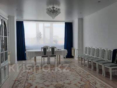 3-комнатная квартира · 105 м² · 7/10 этаж, МОЛДАГУЛОВА за 29.6 млн 〒 в Актобе