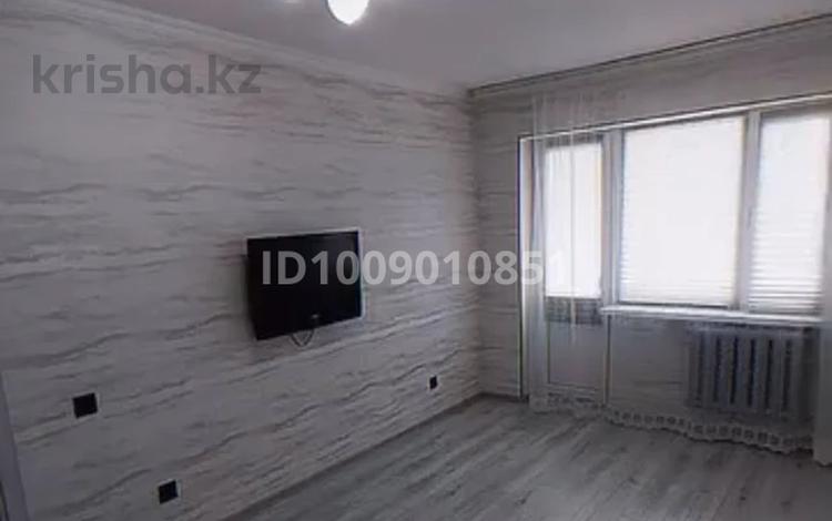 1-бөлмелі пәтер · 32 м² · 3/5 қабат, Габдулина — Район улицы Бараева и проспекта Республики., бағасы: 230 000 〒 в Астане, р-н Байконур — фото 2