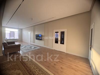 Отдельный дом · 5 комнат · 360 м² · 10 сот., мкр Кокарна, Нурмашева 36 за 60 млн 〒 в Атырау