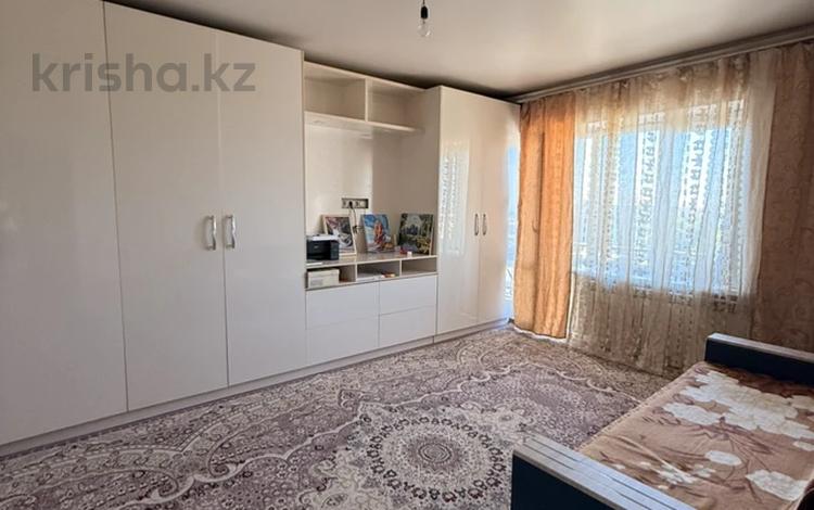 1-бөлмелі пәтер · 33.6 м² · 4/5 қабат, Набережная 160, бағасы: 14.5 млн ₸ в Есик — фото 2