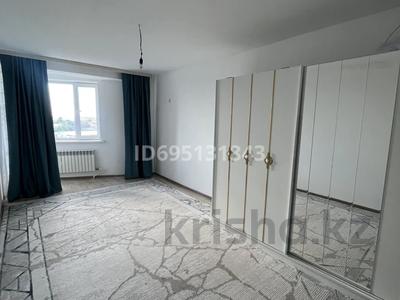 Пәтерлер в Западно-Казахстанской обл.: 2-бөлмелі пәтер · 62.5 м² · 9/10 қабат, мкр. Зачаганск пгт, Бирлик 35, бағасы: 21 млн 〒 2-бөлмелі пәтер · 62.5 м² · 9/10 қабат, мкр. Зачаганск пгт, Бирлик 35, бағасы: 21 млн 〒 в Уральске