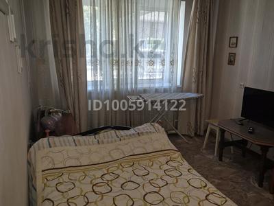 1-комнатная квартира · 27.6 м² · 1/5 этаж, мкр Центральный, Махамбета 107 за 10 млн ₸ в Атырау